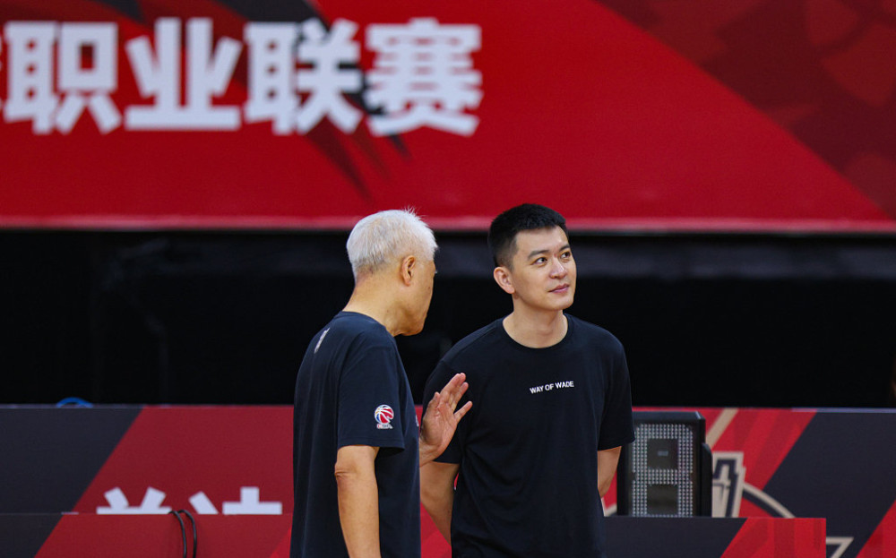 罗湖队坚决出击，全力冲击赛事四朝的简单介绍