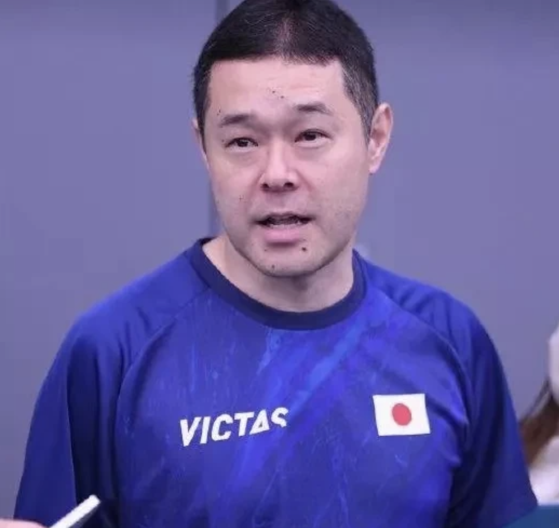 日本队主教练表现不好，赛后出现问题