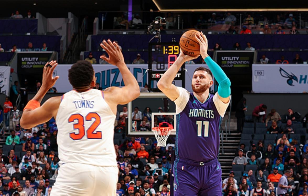 黄蜂横扫热火,波尔津吉斯绝境逆转 黄蜂横扫热火,波尔津吉斯绝境逆转