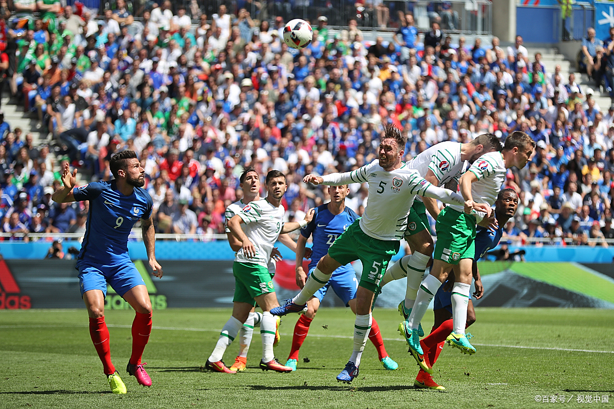 法国队力克葡萄牙队，波尔点燃赛场