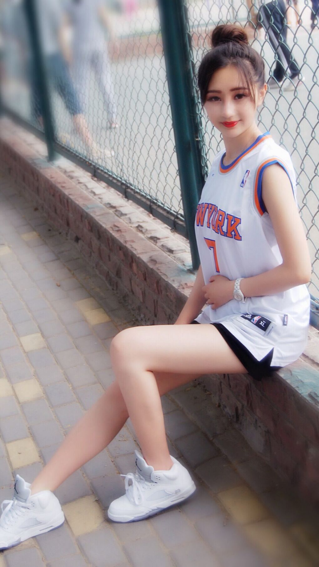 阿尔瓦雷斯双响定乾坤，友谊赛折射巨星多维价值