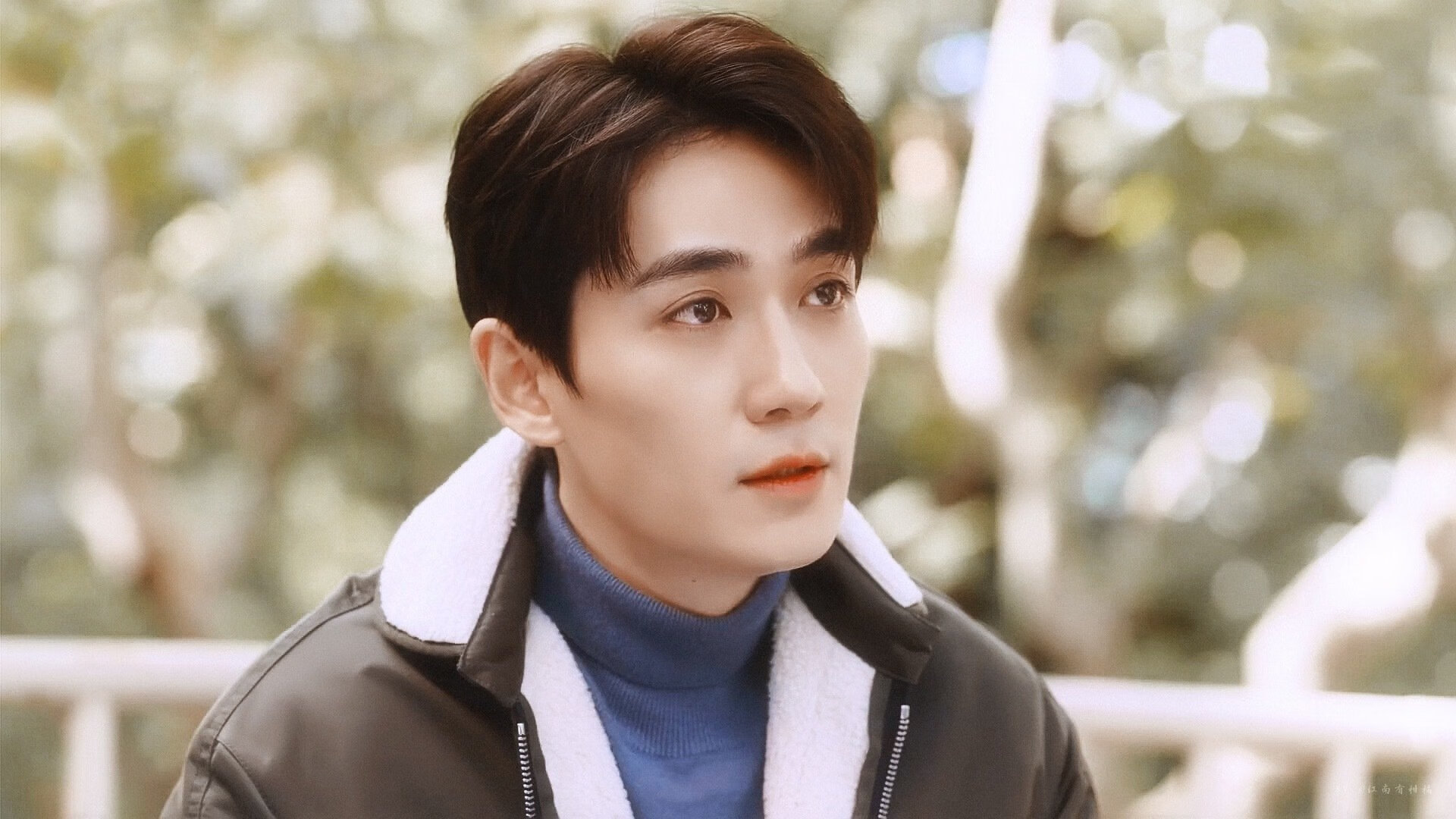 毕尔巴鄂爆冷力克曼联，英超争冠焦点战外延震荡