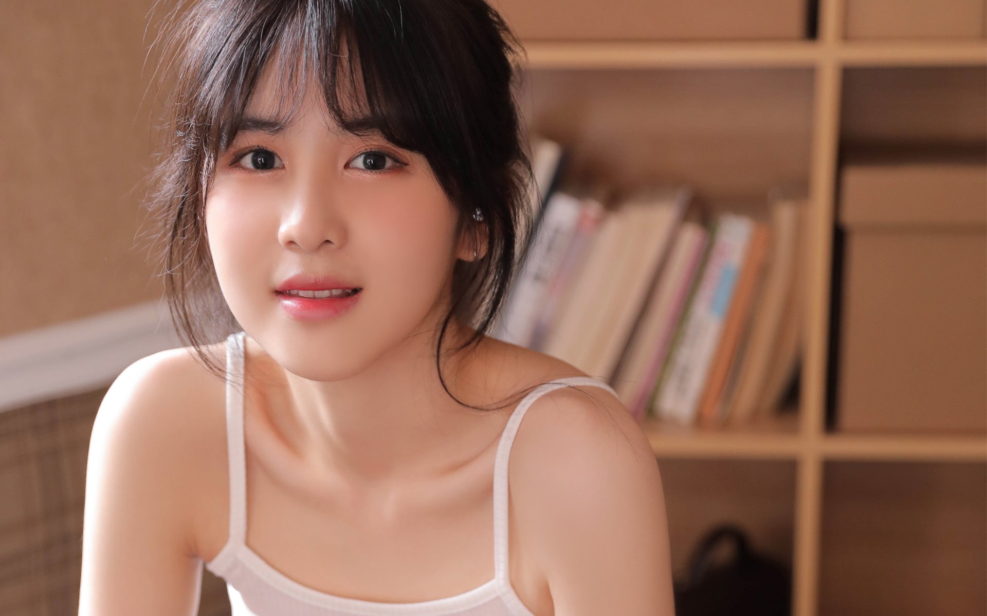 篮球双星闪耀,新疆队稳胜北京队,保罗世界杯赛场接管比赛