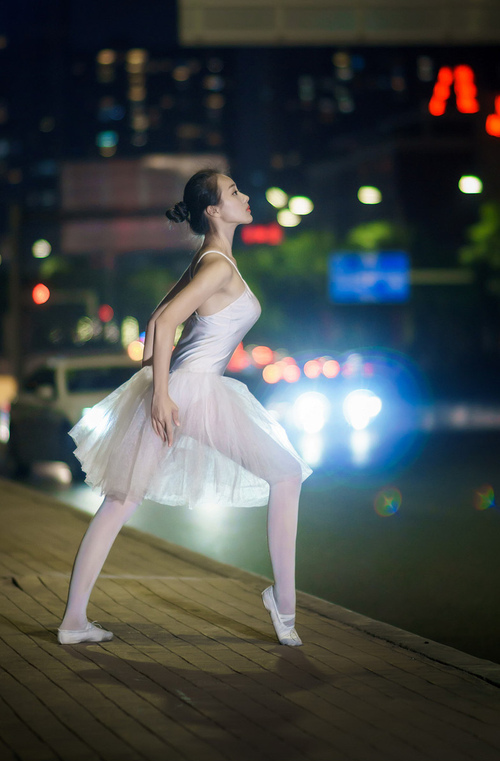 撕裂之城惊艳四方！开拓者攻防制霸重塑季后赛秩序，湖人王朝光环下的残酷现实